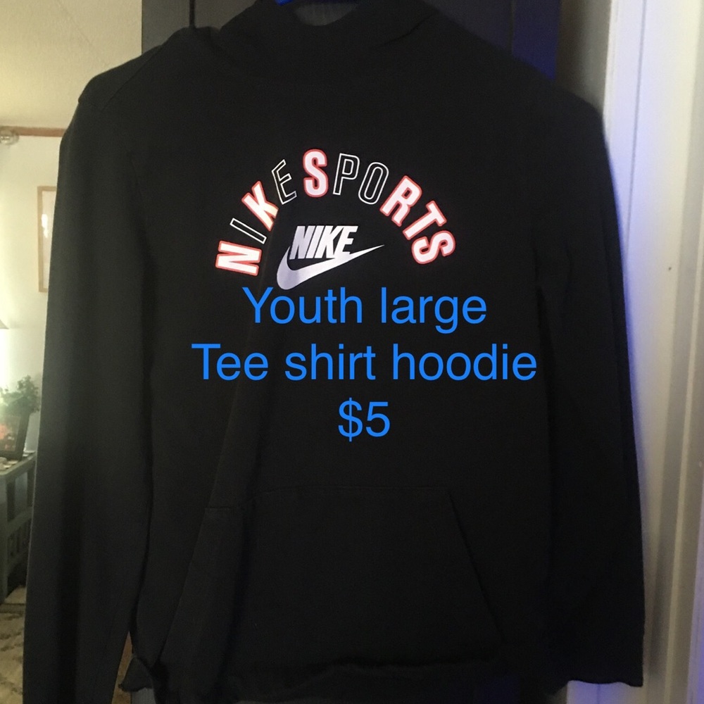 Nike shirt hoodie